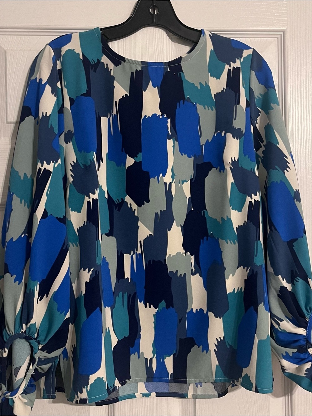 EUC Sz M Michelle McDowell Brushstroke Print Blouse - Only Worn  Once